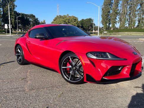 Used 2021 Toyota Supra Premium w/ Driver Assist Package RWD image 1