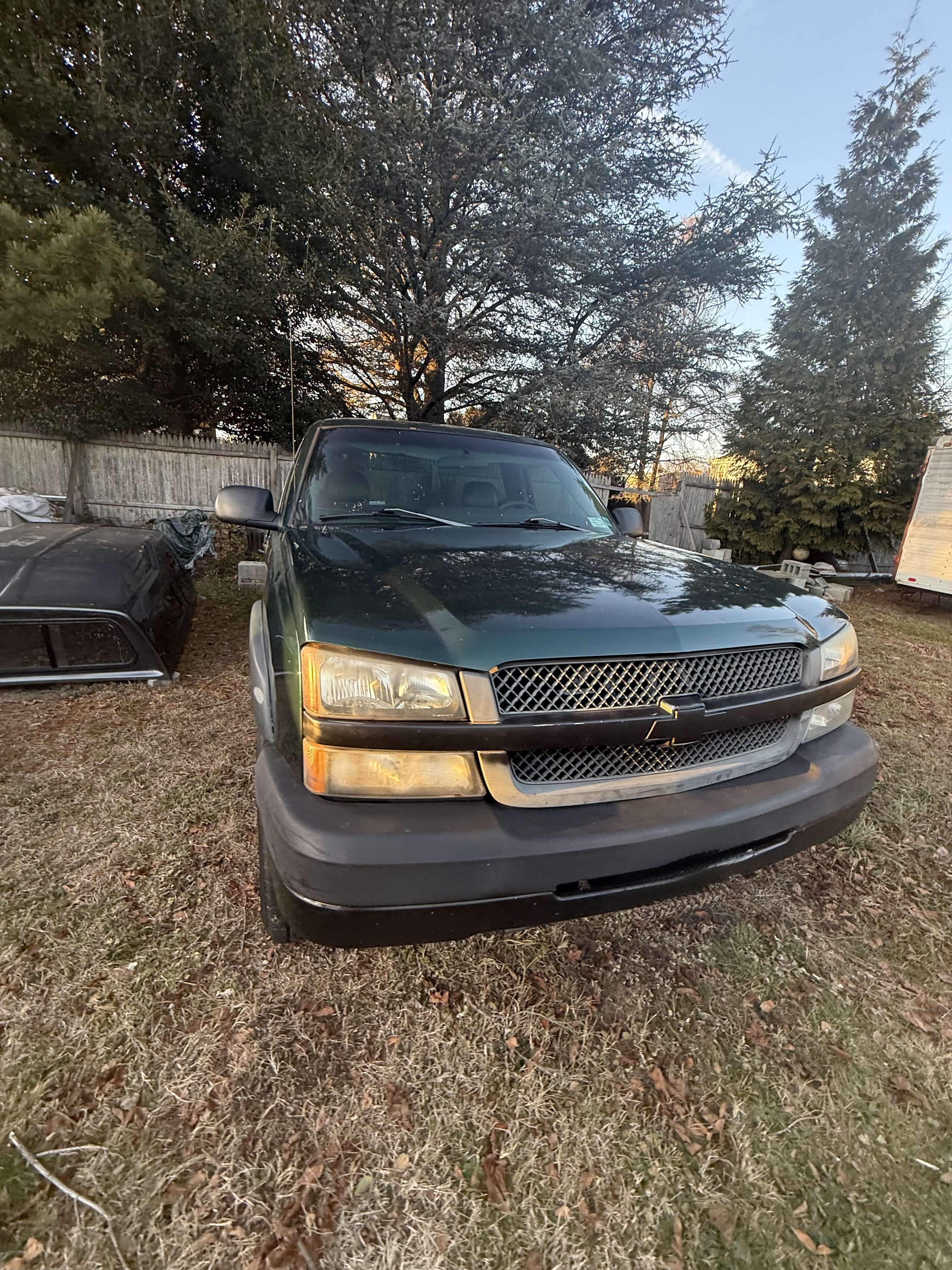 Used 2003 Chevrolet Silverado 2500 W/T w/ Snow Plow Prep Package AWD/4WD image 1