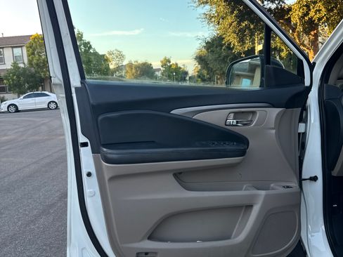 Used 2016 Honda Pilot EX-L image 10