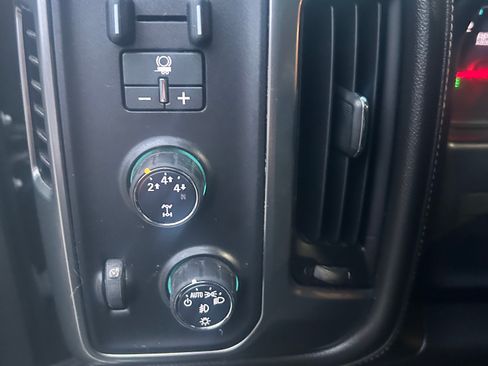 Used 2015 Chevrolet Silverado 2500 LTZ w/ Duramax Plus Package image 16