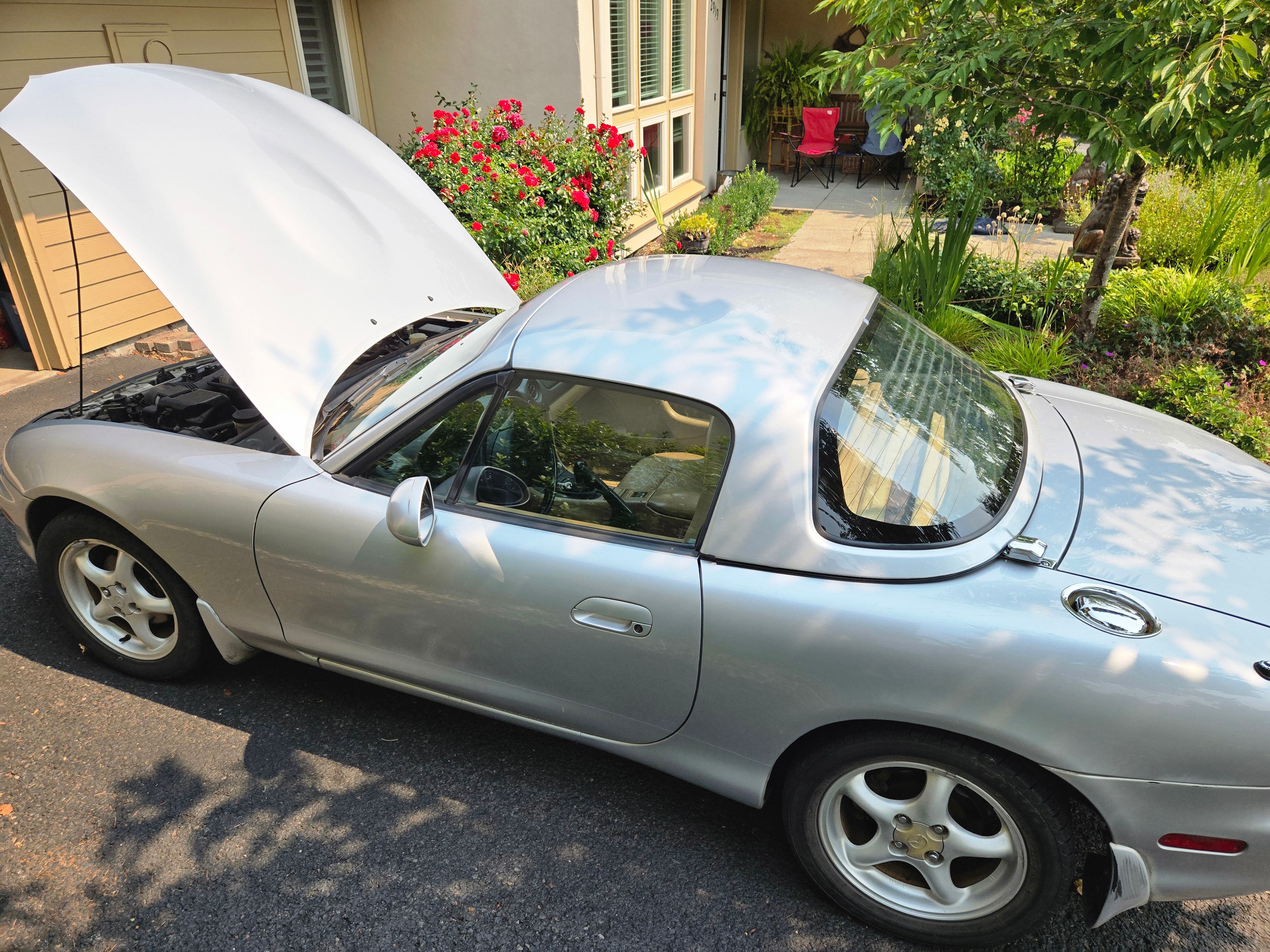 Used 1999 MAZDA MX-5 Miata RWD image 15