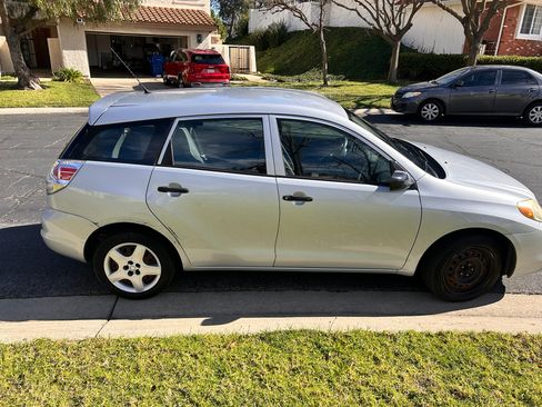 Used 2006 Toyota Matrix image 17
