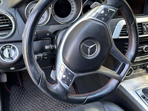 Used 2013 Mercedes-Benz C 250 Sedan image 15