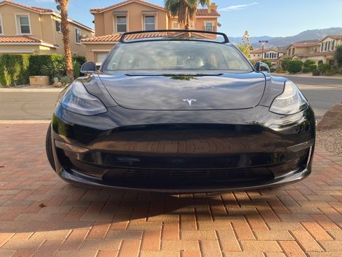 Used 2020 Tesla Model 3 Long Range image 6