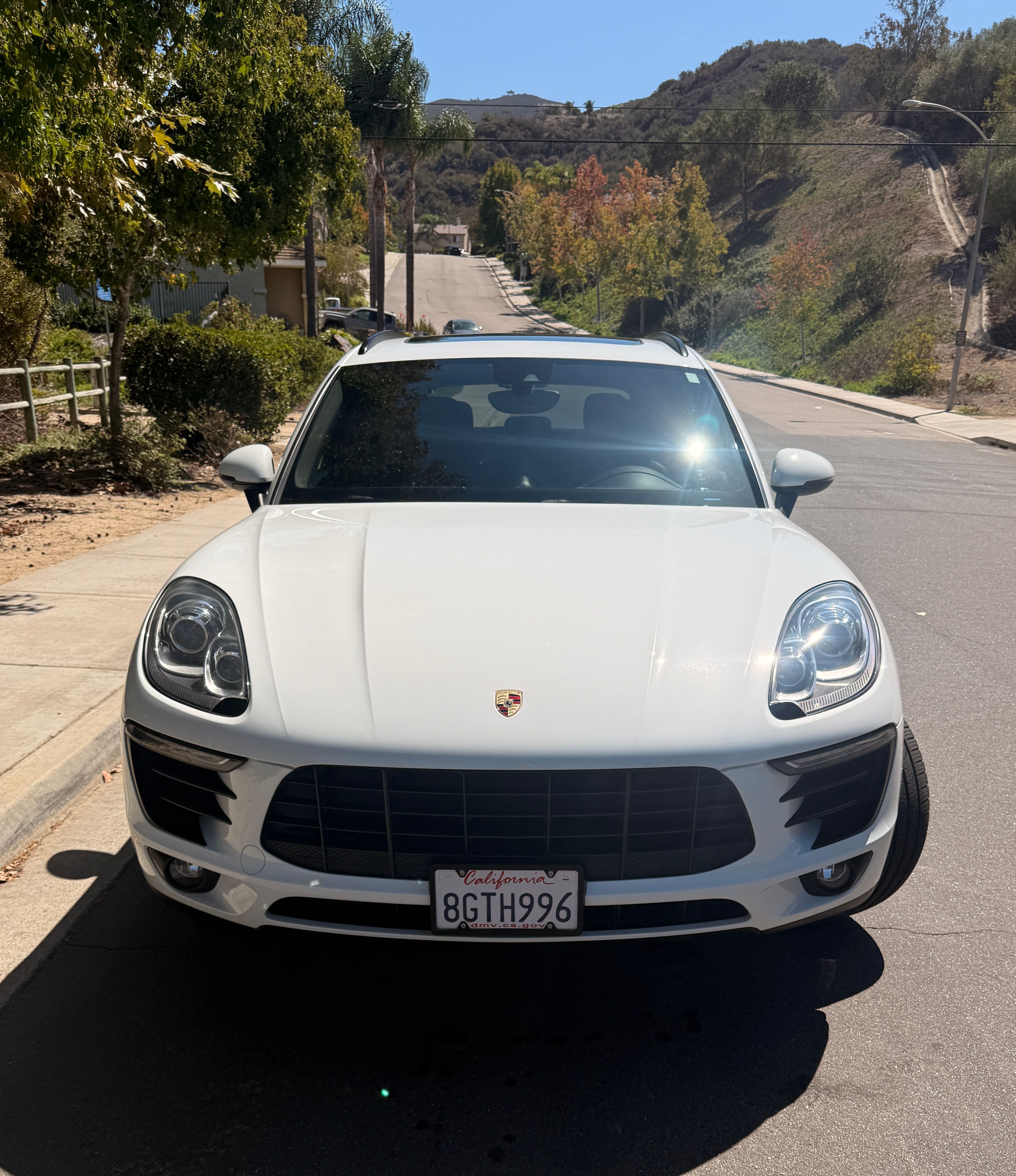 Used 2018 Porsche Macan S AWD/4WD image 2