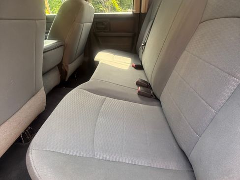 Used 2017 RAM 1500 Express w/ Express Value Package AWD/4WD image 8