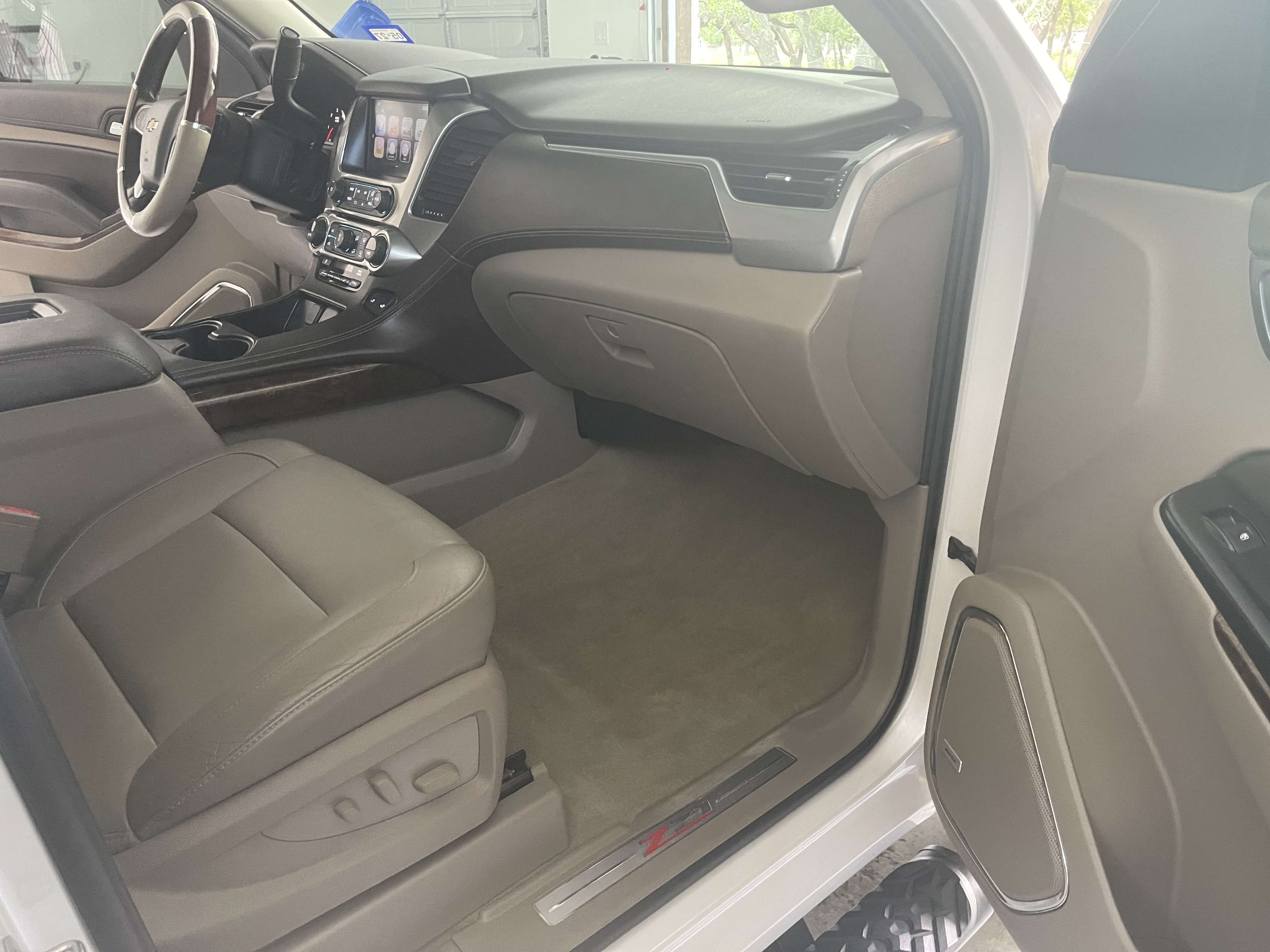 Used 2017 Chevrolet Tahoe LT AWD/4WD image 10