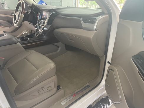 Used 2017 Chevrolet Tahoe LT AWD/4WD image 10