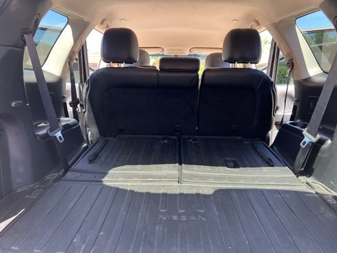 Used 2016 Nissan Pathfinder SL w/ SL Tech Package FWD image 27