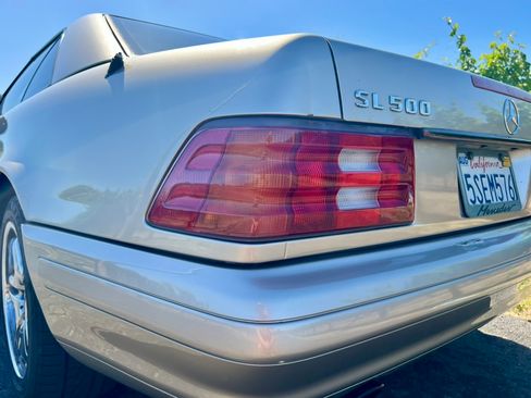 Used 2000 Mercedes-Benz SL 500 image 29