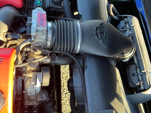 Used 2004 Chevrolet Corvette Z06 w/ Z06 Preferred Equipment Group RWD image 23