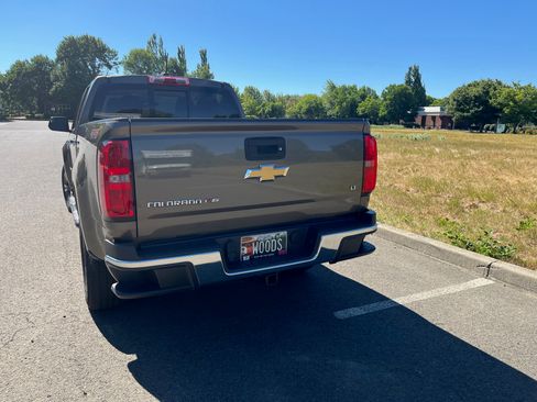 Used 2017 Chevrolet Colorado LT w/ Luxury Package, Chrome image 4
