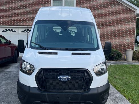Used 2022 Ford Transit 350 XL RWD image 2