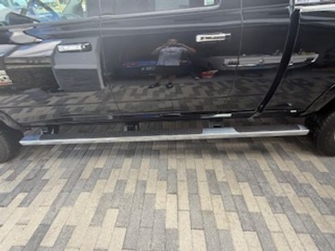 Used 2013 RAM 2500 Laramie w/ Protection Group image 19