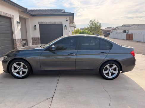 Used 2014 BMW 328i Sedan RWD image 5
