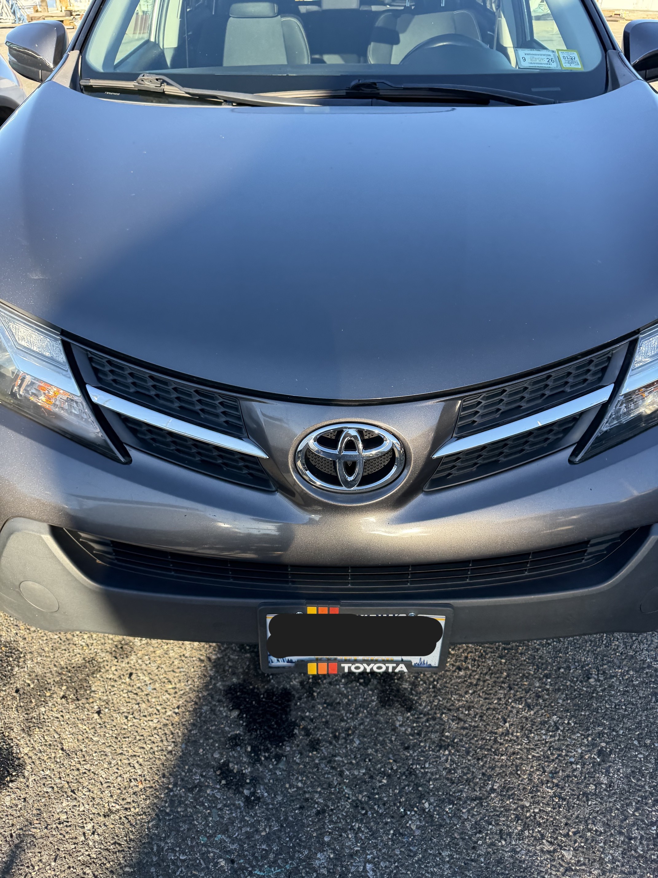 Used 2015 Toyota RAV4 XLE FWD image 4