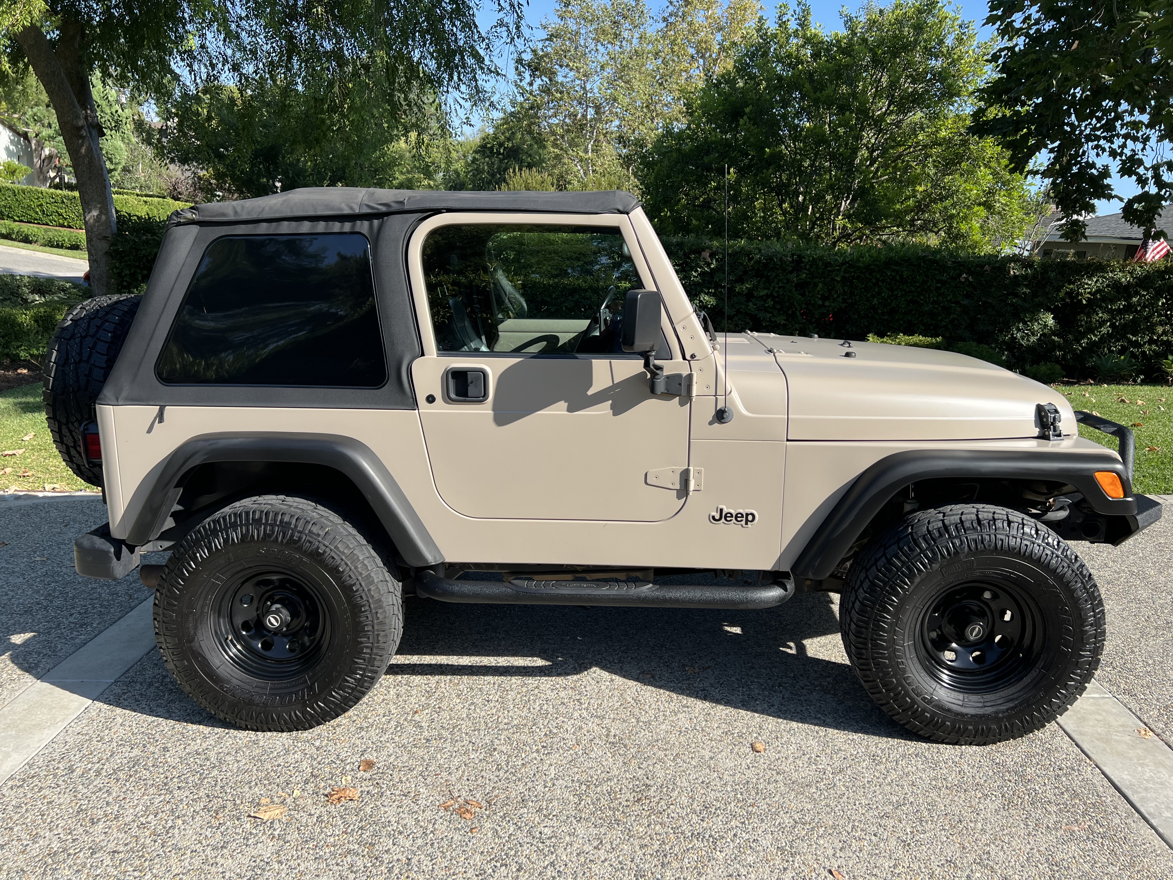 Used 2006 Jeep Wrangler Sport w/ 30" Tire & Wheel Group AWD/4WD image 8