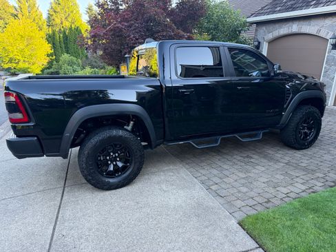 Used 2022 RAM 1500 TRX w/ TRX Level 1 Equipment Group AWD/4WD image 4