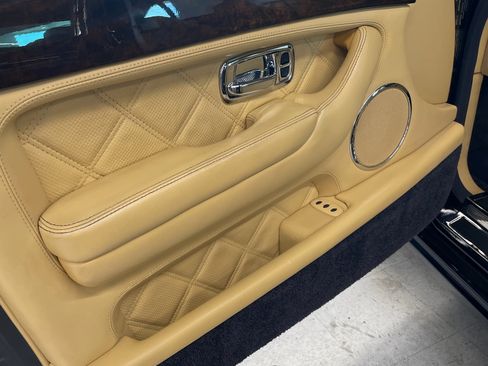 Used 2007 Bentley Arnage T RWD image 22