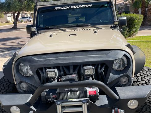 Used 2016 Jeep Wrangler Unlimited Sport w/ Quick Order Package 24S image 9