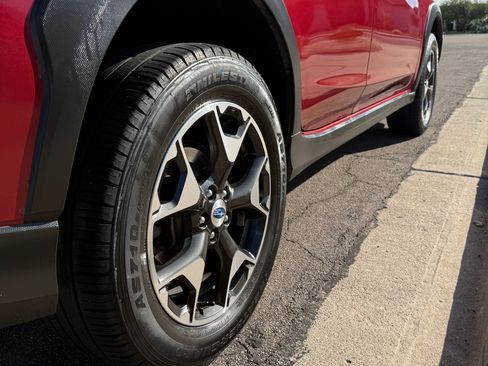 Used 2018 Subaru Crosstrek 2.0i Premium w/ Eyesight System image 5