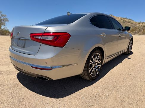Used 2014 Kia Cadenza Premium FWD image 5