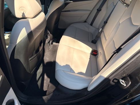 Used 2022 Cadillac CT4 Premium Luxury image 9