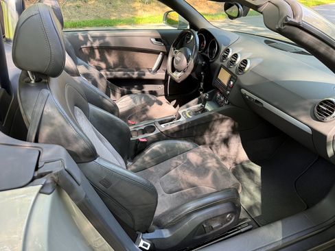 Used 2008 Audi TT 2.0T FWD image 17