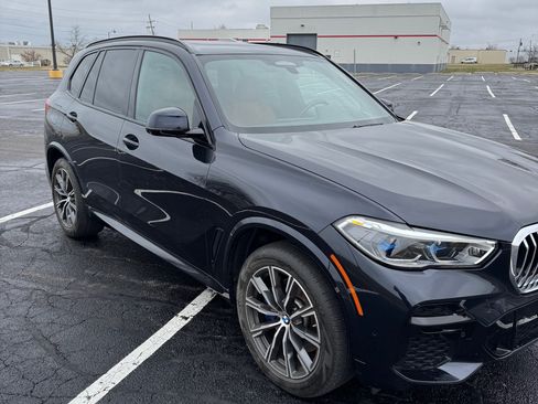 Used 2023 BMW X5 xDrive40i w/ Executive Package image 4