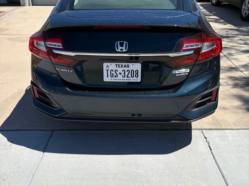 Used 2018 Honda Clarity Touring image 24