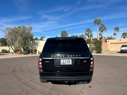 Used 2016 Land Rover Range Rover Autobiography image 4