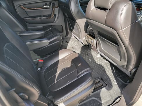 Used 2014 GMC Acadia Denali image 22