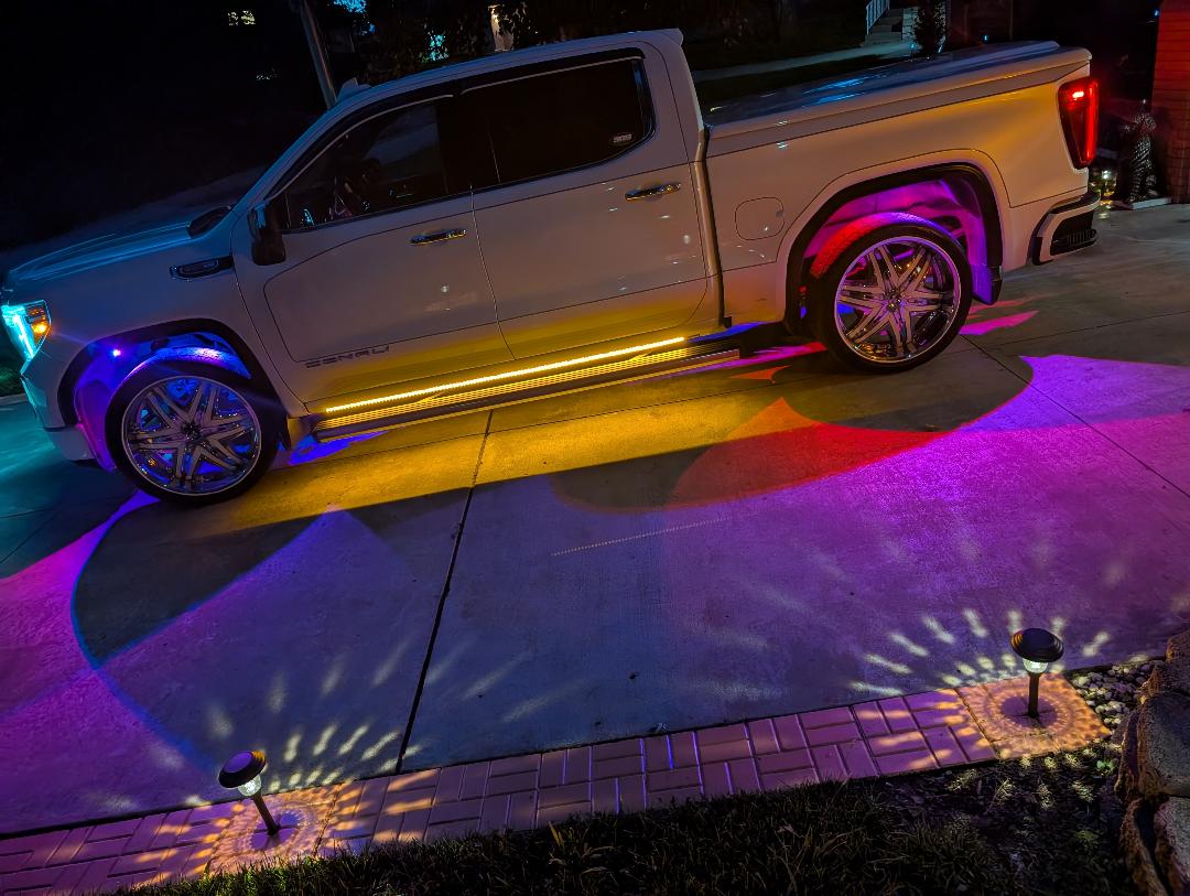 Used 2019 GMC Sierra 1500 Denali w/ Denali Ultimate Package AWD/4WD image 17