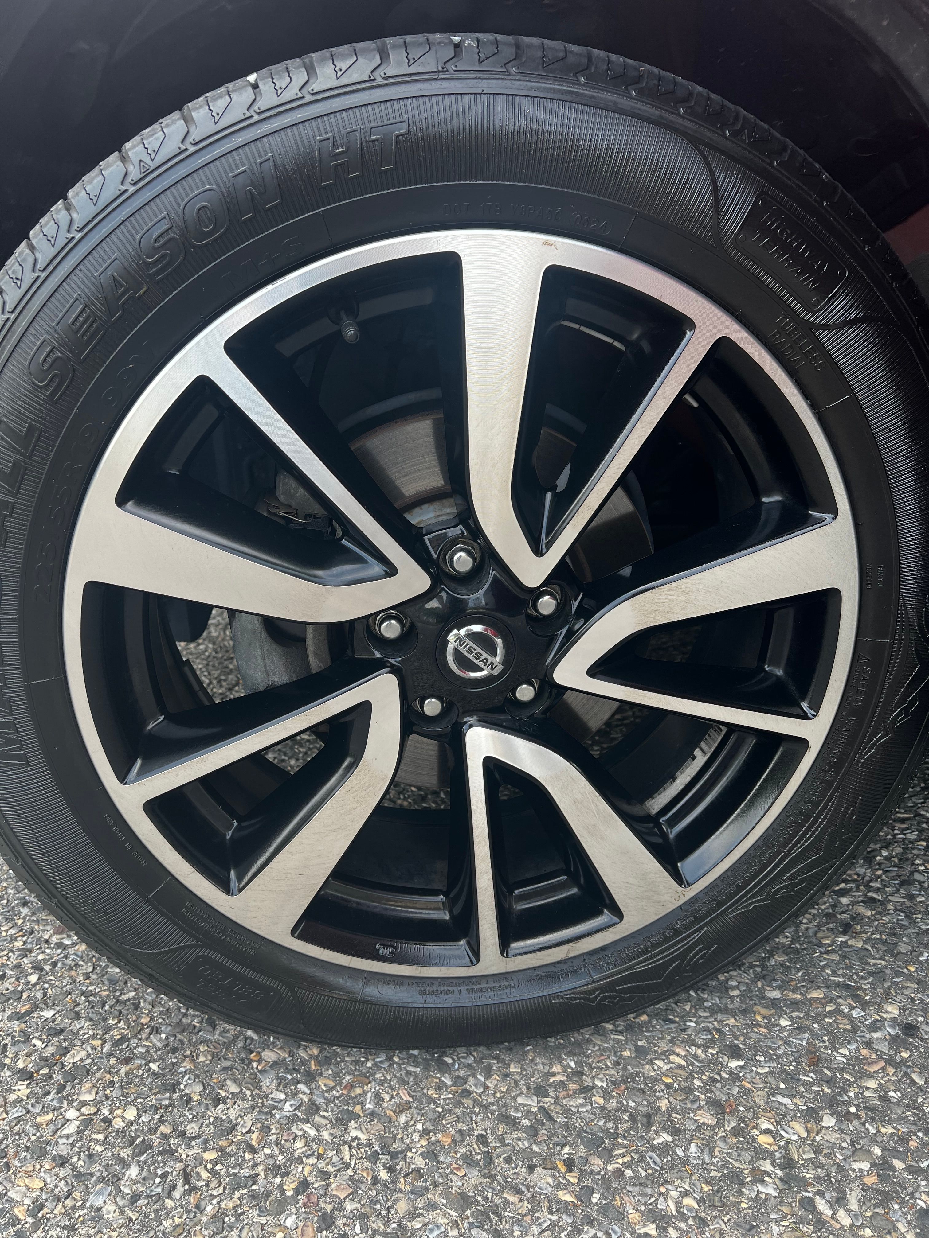 Used 2019 Nissan Rogue SL w/ Premium Package AWD/4WD image 23