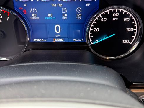 Used 2021 Ford F150 XLT w/ Equipment Group 302A High AWD/4WD image 5