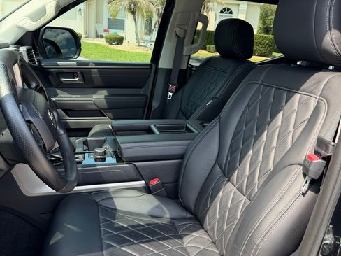 Used 2024 Toyota Tundra SR5 image 10