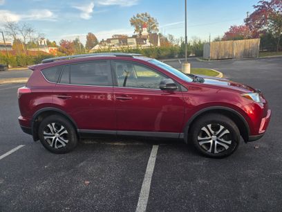 Used 2018 Toyota RAV4 LE