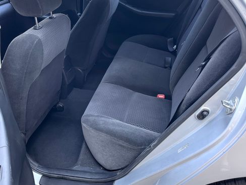 Used 2005 Toyota Corolla S w/ Extra Value Pkg 1 FWD image 9