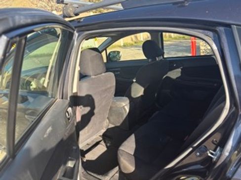 Used 2013 Subaru Impreza 2.0i Premium AWD/4WD image 4
