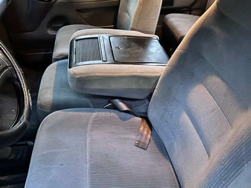 Used 1997 Ford F250 4x4 SuperCab Heavy Duty image 5