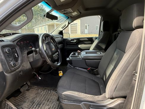 Used 2020 Chevrolet Silverado 2500 W/T w/ WT Convenience Package image 6