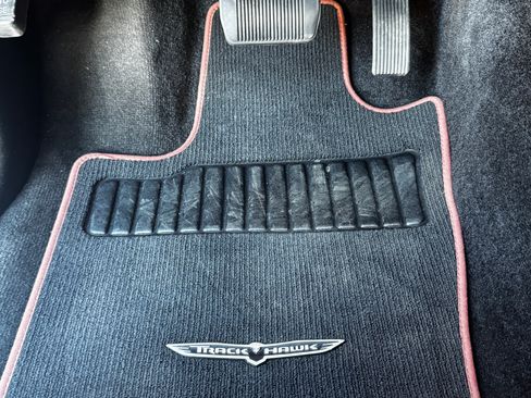 Used 2018 Jeep Grand Cherokee Trackhawk image 20