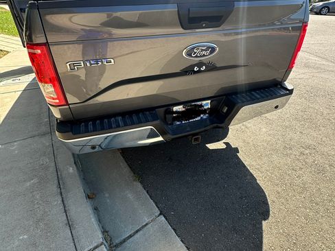 Used 2015 Ford F150 XLT w/ Equipment Group 301A Mid AWD/4WD image 11