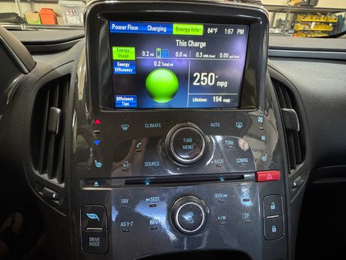 Used 2013 Chevrolet Volt Premium w/ Premium Trim Package image 12