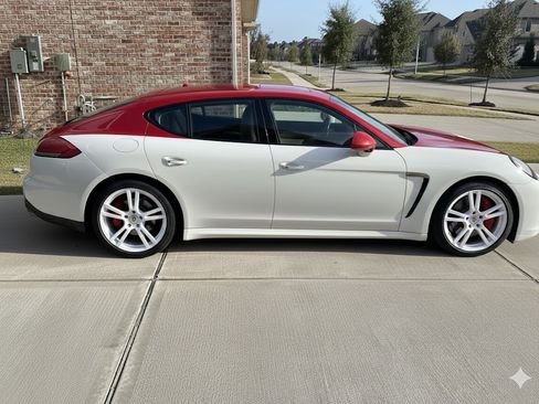 Used 2015 Porsche Panamera image 11