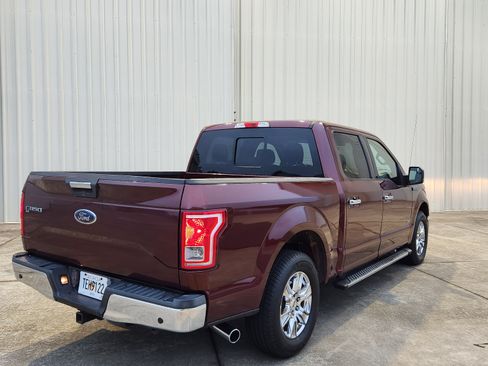 Used 2016 Ford F150 XLT w/ Equipment Group 302A Luxury image 4