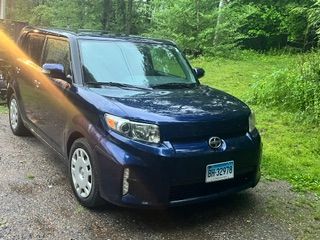 Used 2013 Scion xB FWD image 11