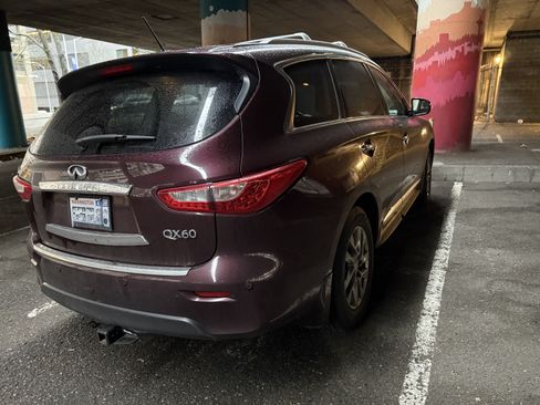 Used 2014 INFINITI QX60 AWD w/ Premium Plus Package image 5