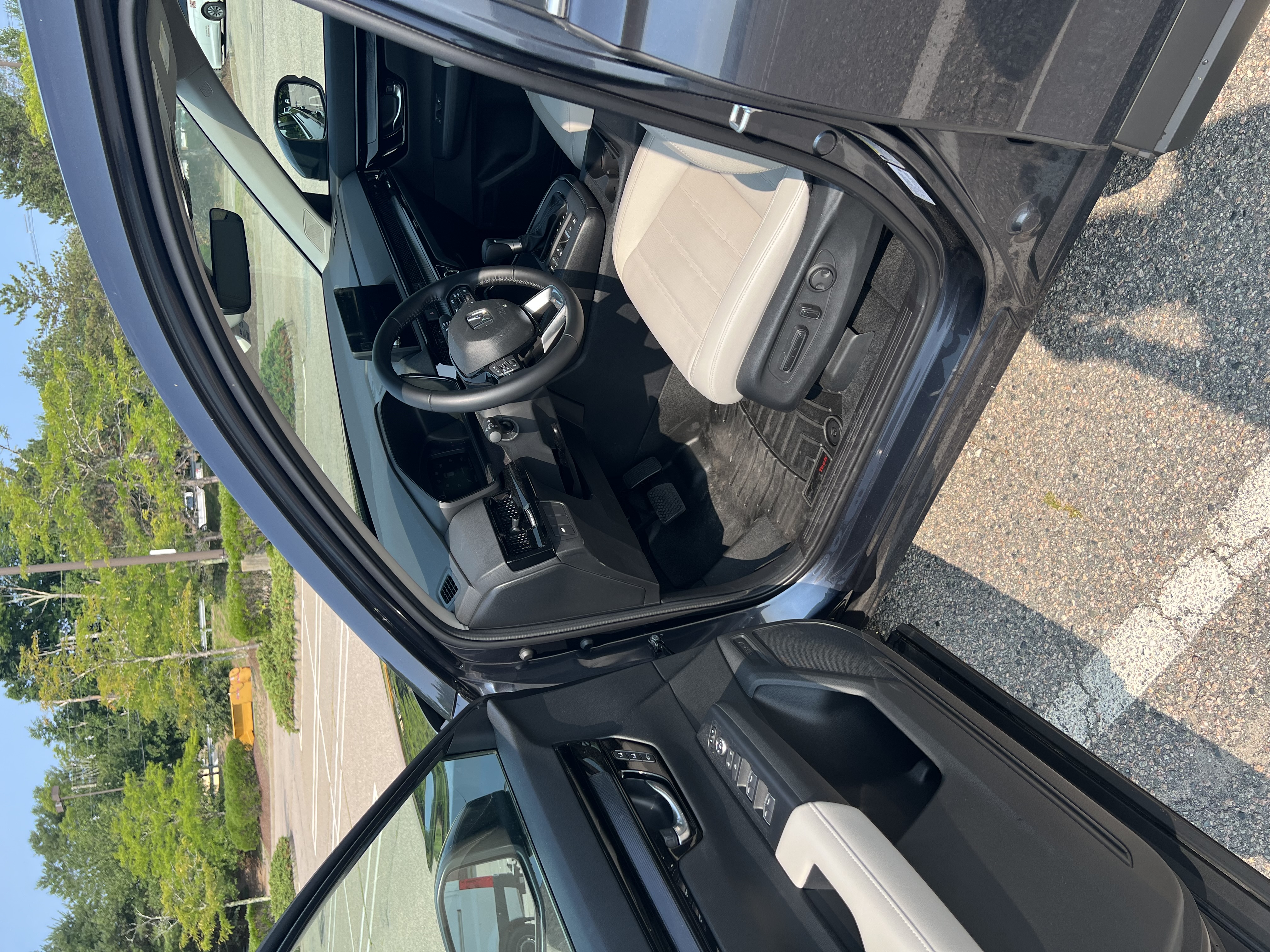 Used 2026 Honda CR-V EX-L image 6