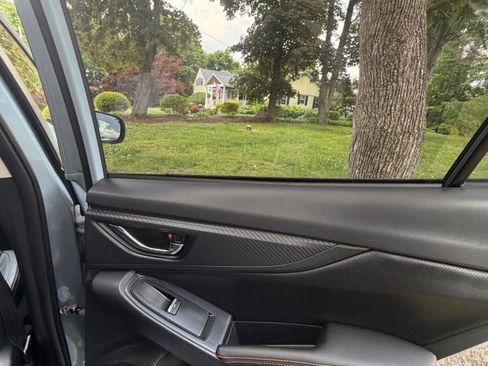 Used 2019 Subaru Crosstrek 2.0i Limited AWD/4WD image 10